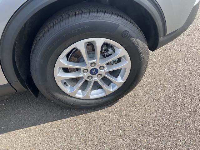 Certified 2022 Ford Escape SE image 10