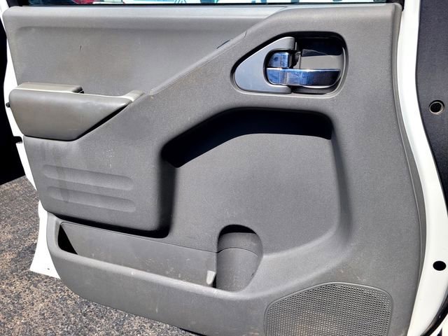 Used 2020 Nissan Frontier S image 13