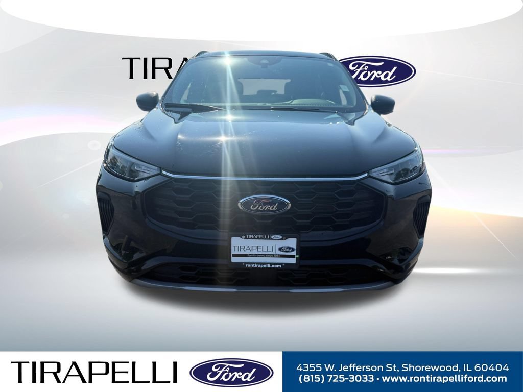Certified 2023 Ford Escape ST-Line w/ Tech Pack #1 FWD image 7