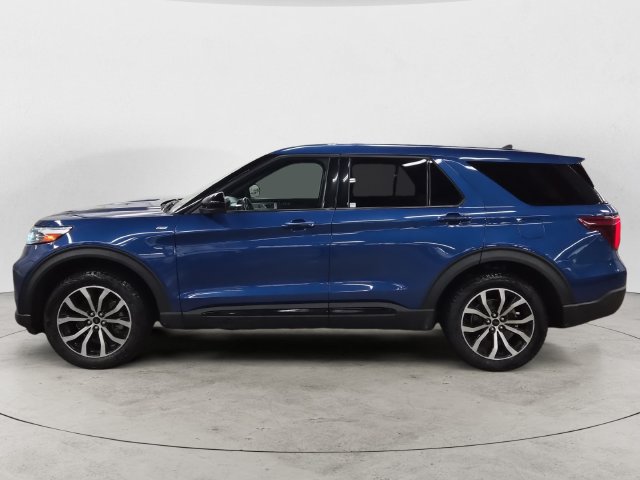 Certified 2022 Ford Explorer ST-Line AWD/4WD image 8