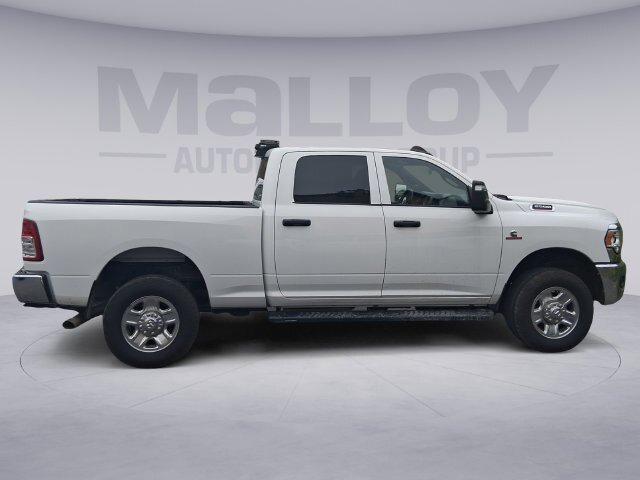 Used 2024 RAM 2500 Tradesman w/ Chrome Appearance Group AWD/4WD image 5