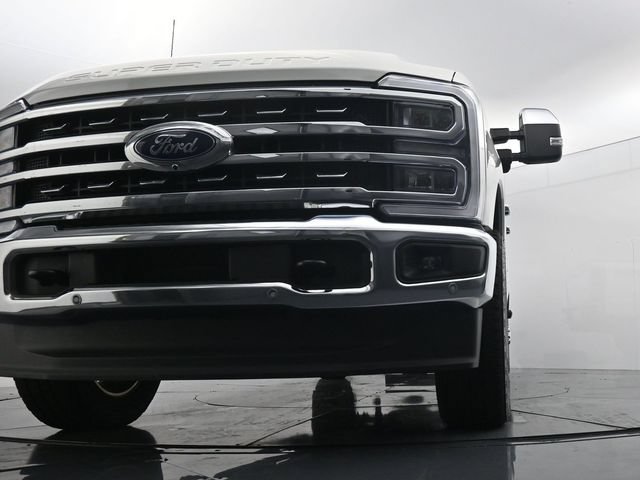 Certified 2025 Ford F350 Lariat w/ Lariat Ultimate Package AWD/4WD image 34