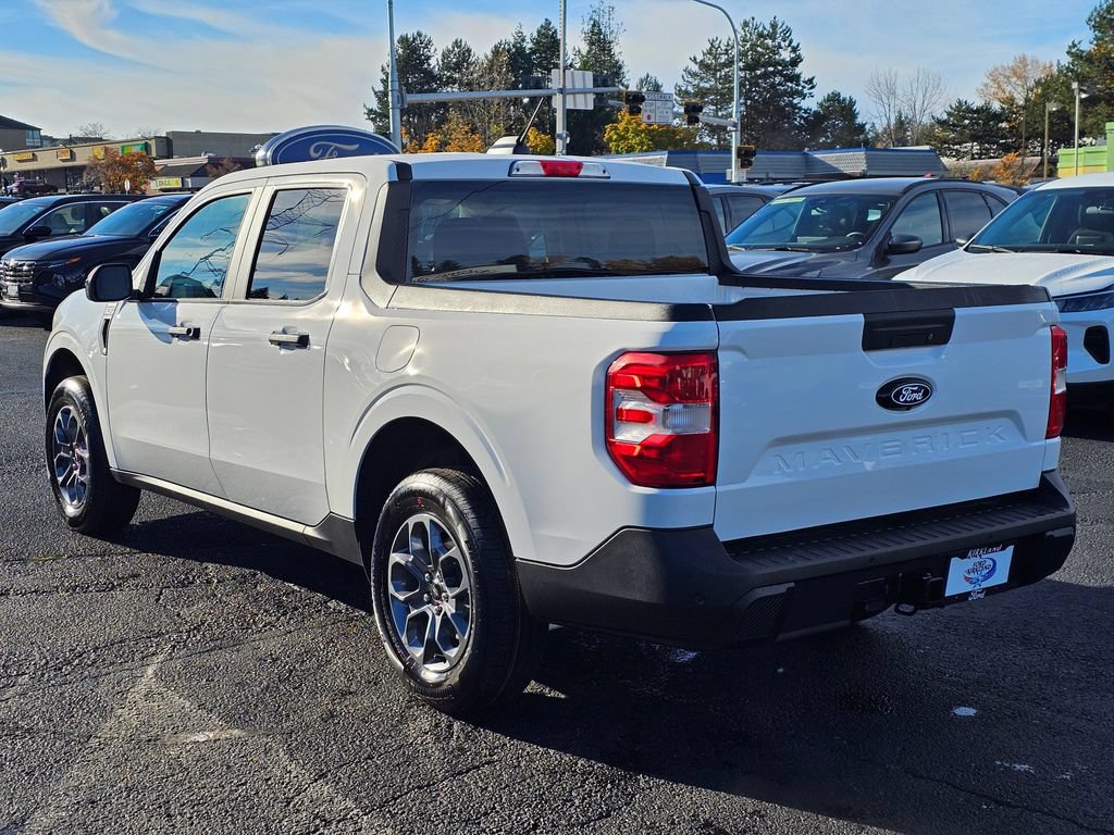 Certified 2025 Ford Maverick XLT w/ XLT Luxury Package AWD/4WD image 5