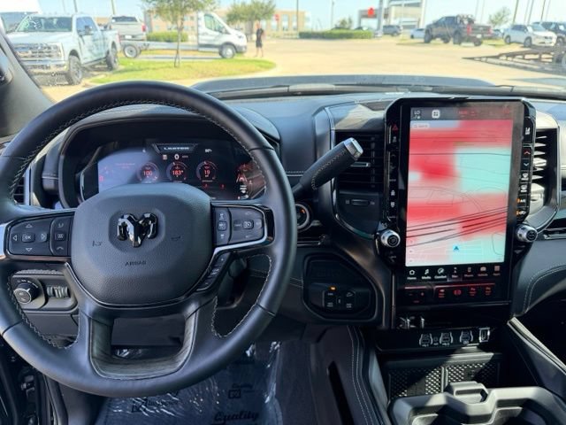Used 2025 RAM 2500 Limited AWD/4WD image 13
