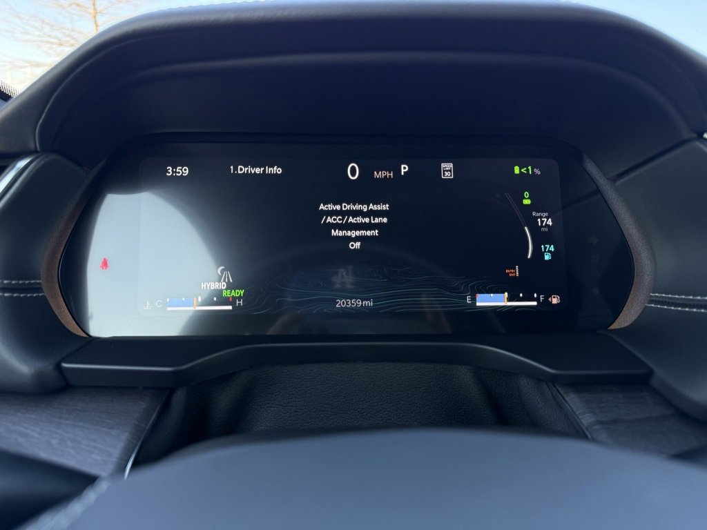 Used 2023 Jeep Grand Cherokee Overland w/ Advanced Protech Group III image 14