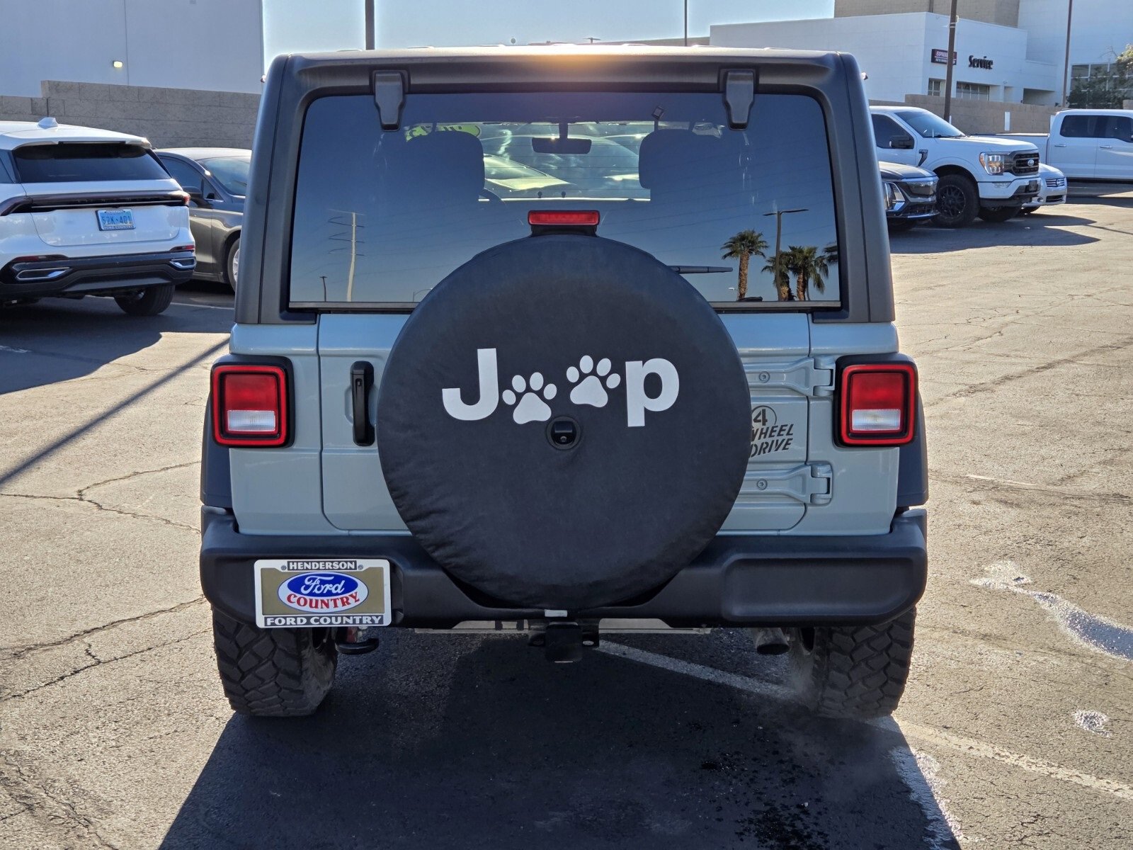 Used 2023 Jeep Wrangler Willys image 5