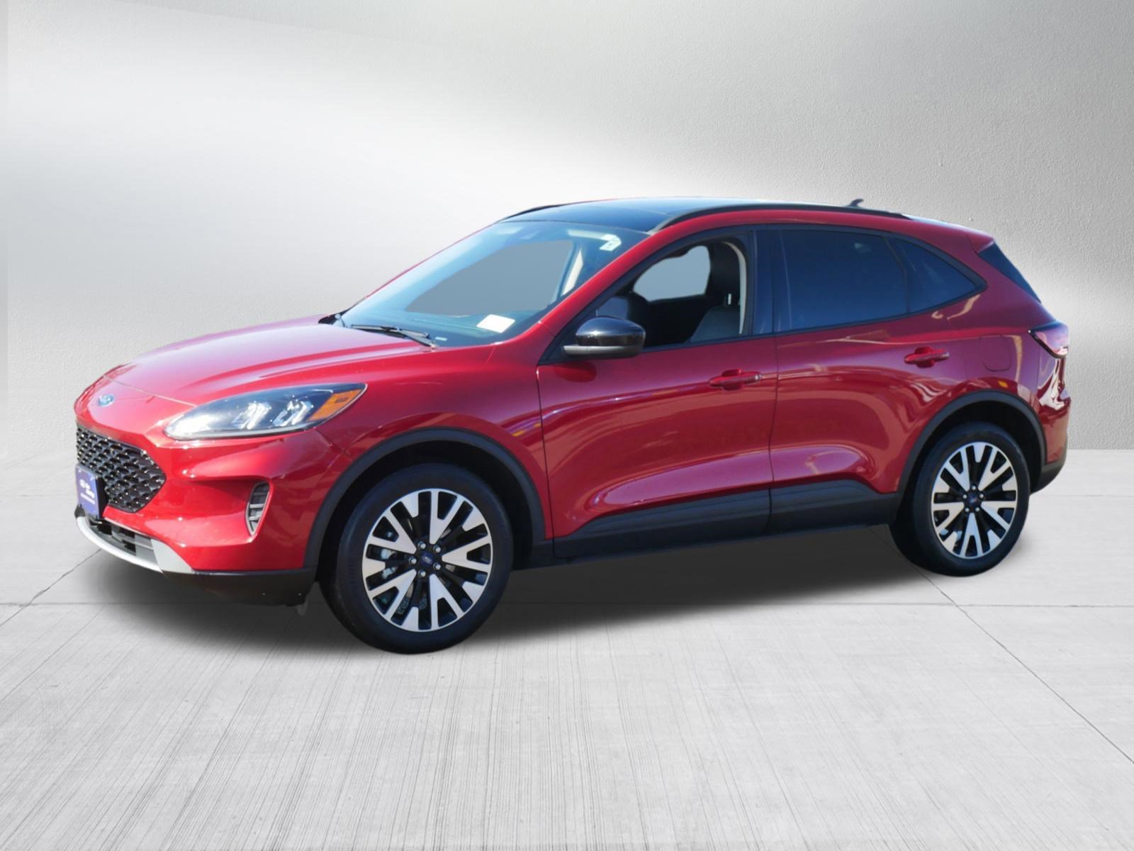 Certified 2020 Ford Escape SE Sport image 2