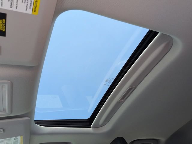 Certified 2025 Ford Maverick Tremor AWD/4WD image 26