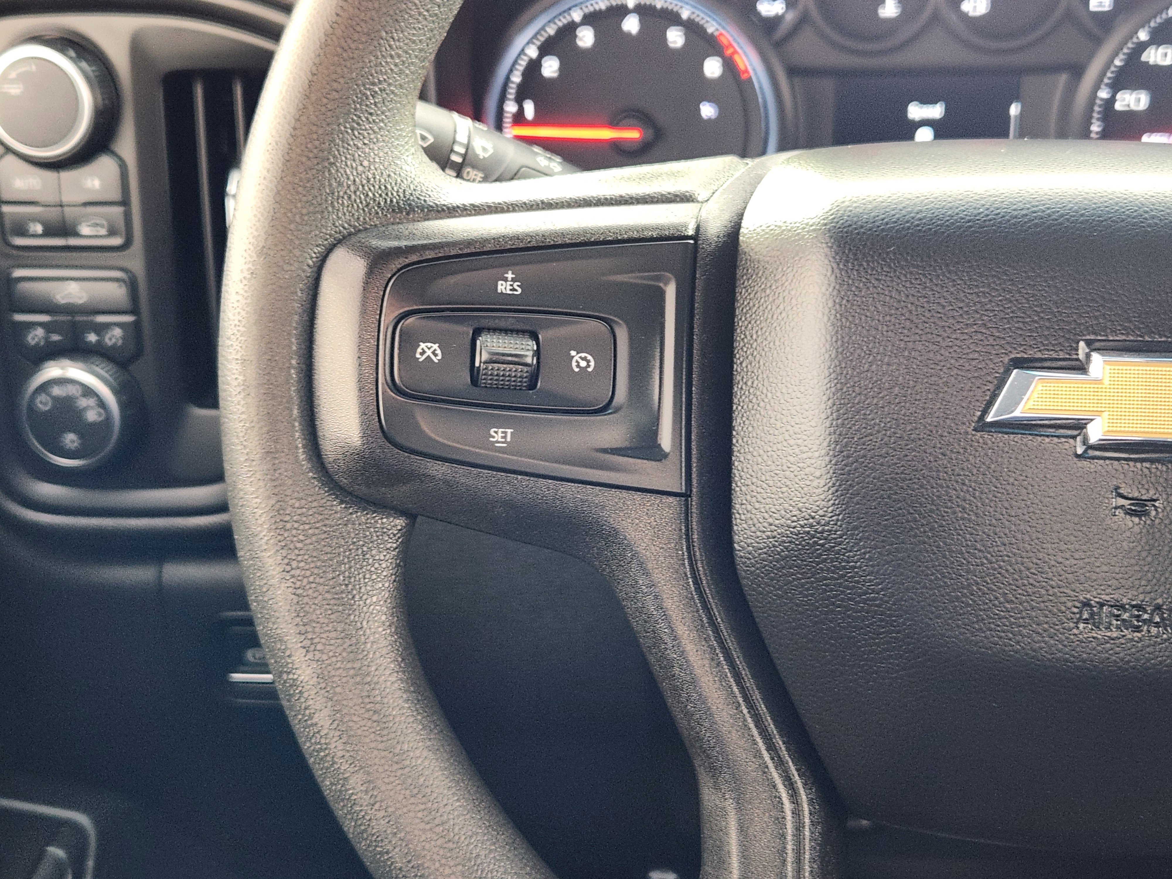 Used 2020 Chevrolet Silverado 1500 Custom w/ Custom Value Package image 18