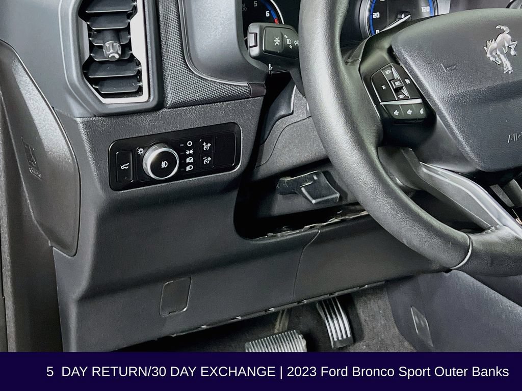 Certified 2023 Ford Bronco Sport Outer Banks w/ Tech Package AWD/4WD image 12