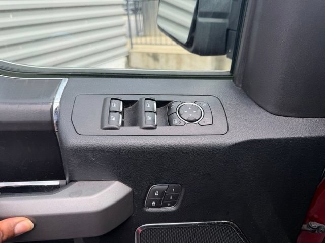 Certified 2018 Ford F150 Platinum w/ Equipment Group 701A Luxury AWD/4WD image 15