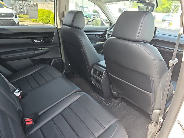 Used 2025 Honda CR-V EX-L image 12