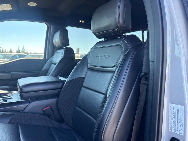 Certified 2023 Ford F150 Raptor w/ Raptor Carbon Fiber Package AWD/4WD image 18