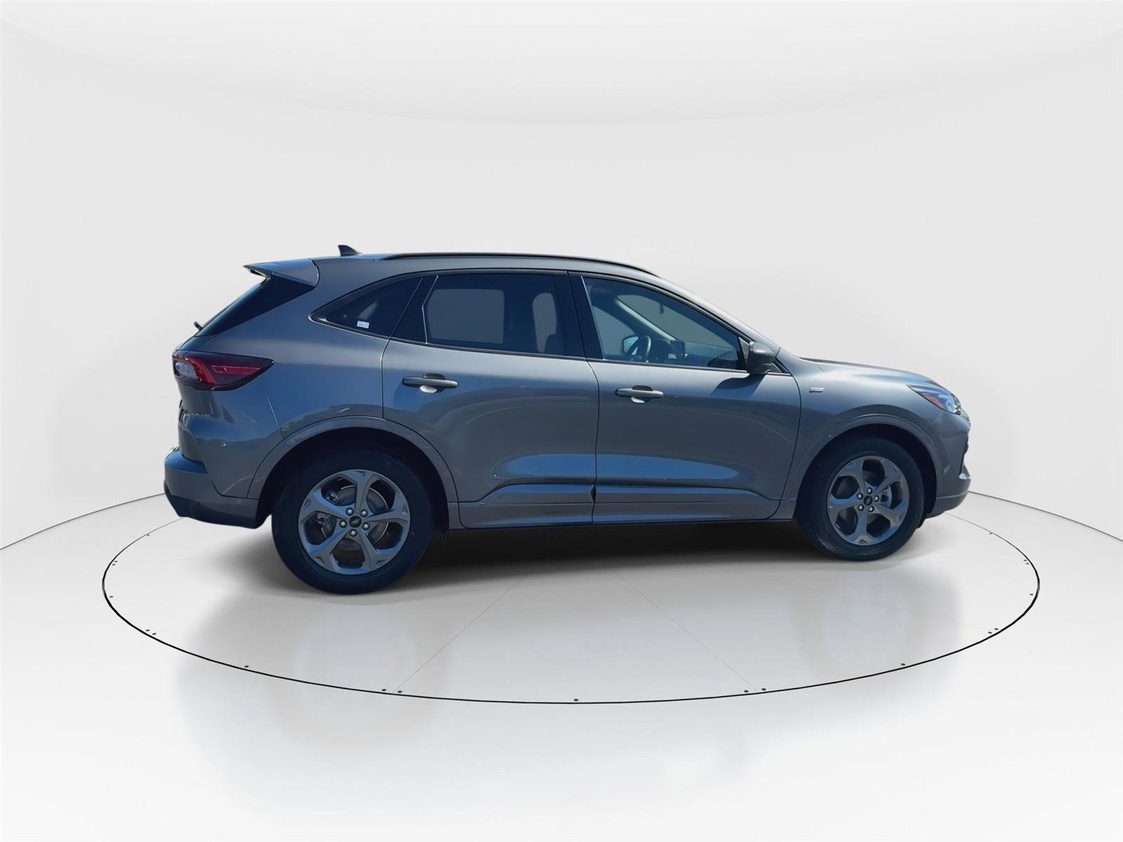 Certified 2024 Ford Escape ST-Line w/ Equipment Group 301A image 3