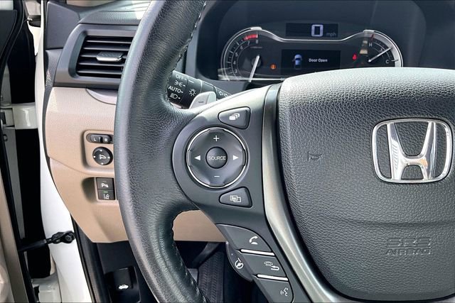 Used 2022 Honda Ridgeline RTL-E image 16