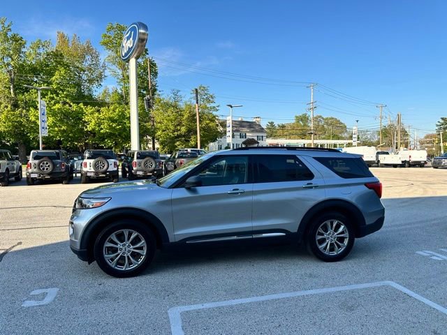 Certified 2021 Ford Explorer XLT w/ Equipment Group 202A AWD/4WD image 10