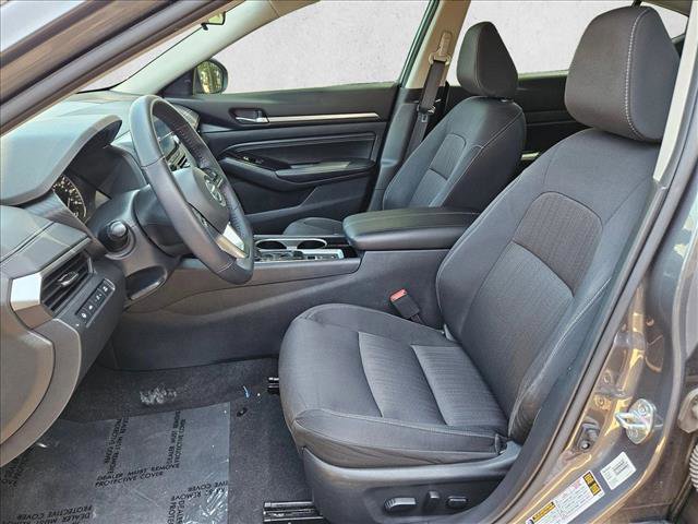 Used 2021 Nissan Altima 2.5 SV w/ SV Premium Package FWD image 18