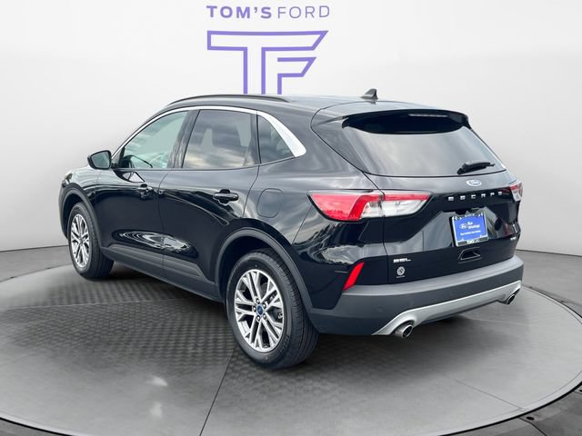 Certified 2022 Ford Escape SEL AWD/4WD image 4