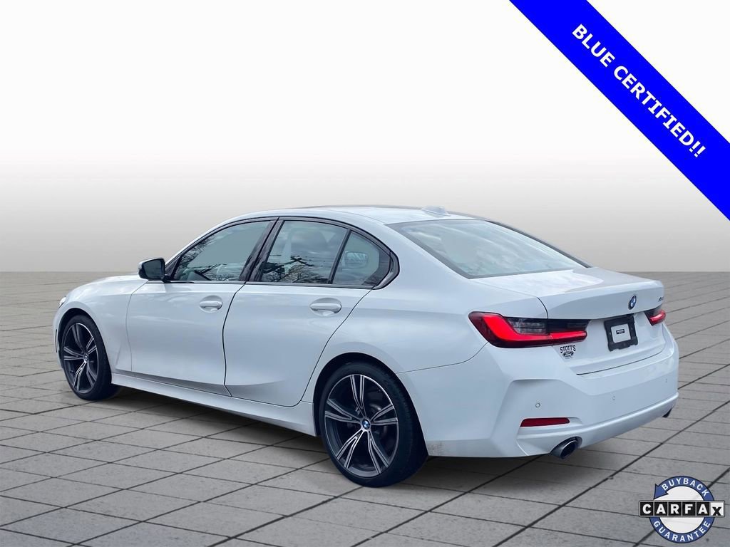 Used 2023 BMW 330i Sedan w/ Premium Package image 2