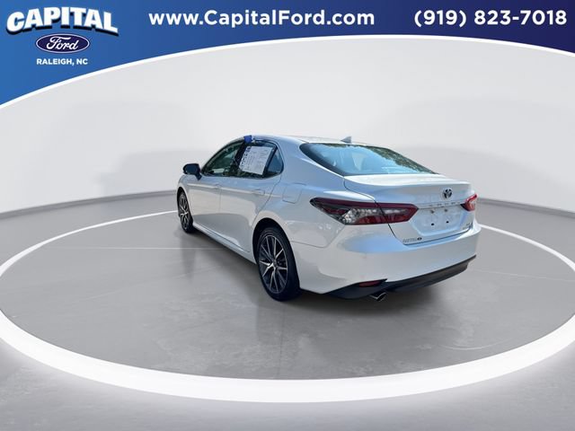 Used 2023 Toyota Camry XLE FWD image 6
