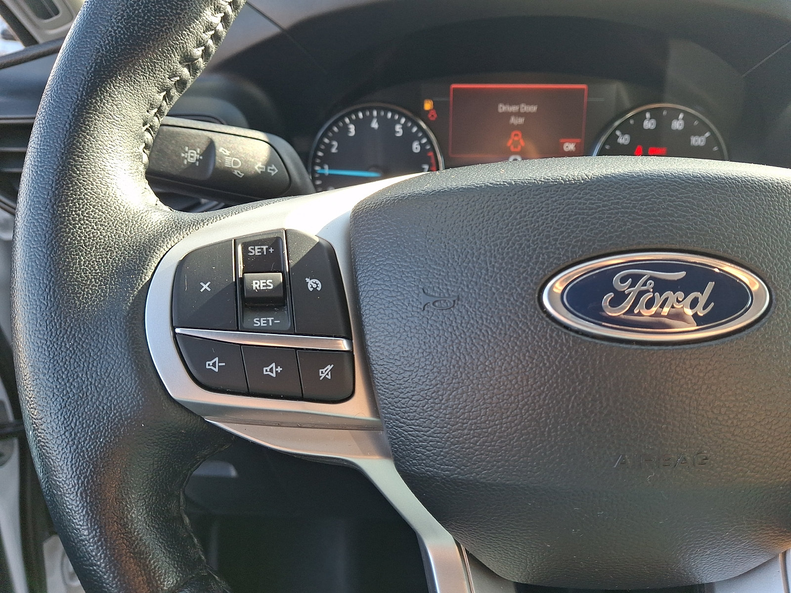 Certified 2023 Ford Explorer XLT AWD/4WD image 22