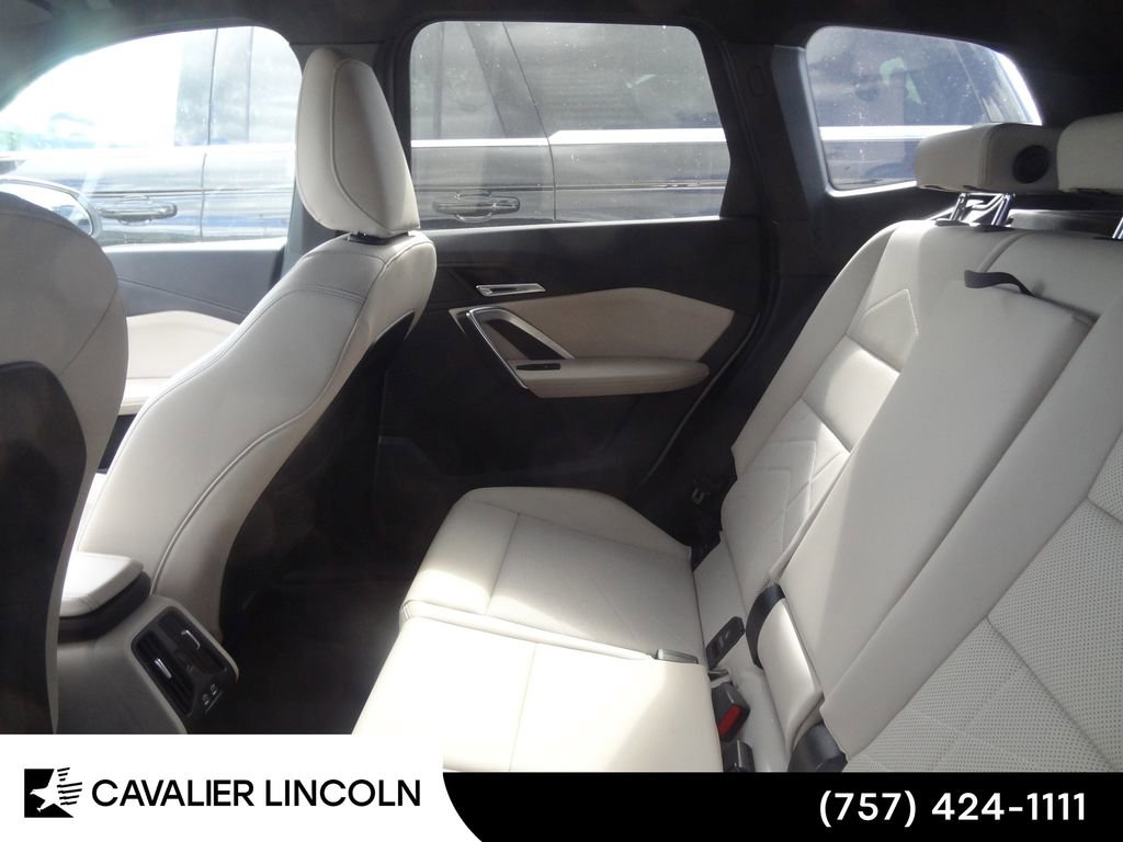 Used 2023 BMW X1 xDrive28i w/ Convenience Package AWD/4WD image 9