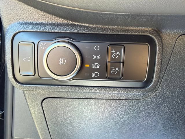 Certified 2025 Ford Explorer Active w/ Active Comfort Package AWD/4WD image 21