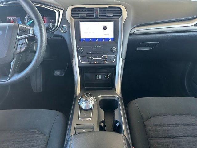 Certified 2020 Ford Fusion SE image 13