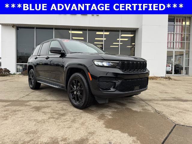 Used 2024 Jeep Grand Cherokee Altitude image 1