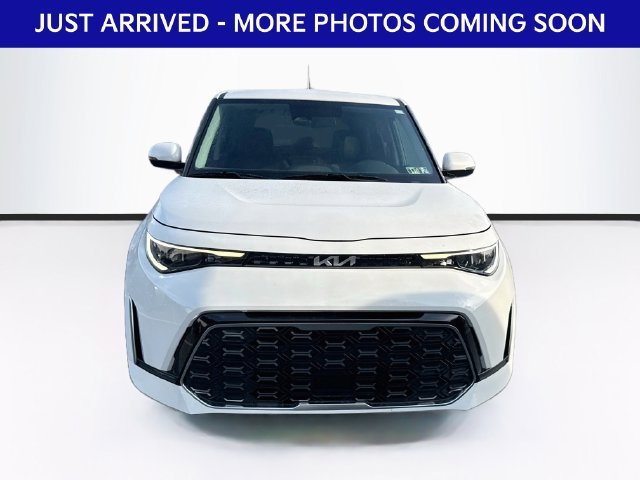 Used 2023 Kia Soul GT-Line w/ GT-Line Technology Package FWD image 2