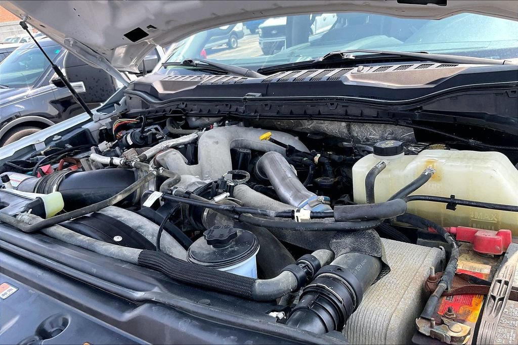 Certified 2022 Ford F250 XLT AWD/4WD image 32