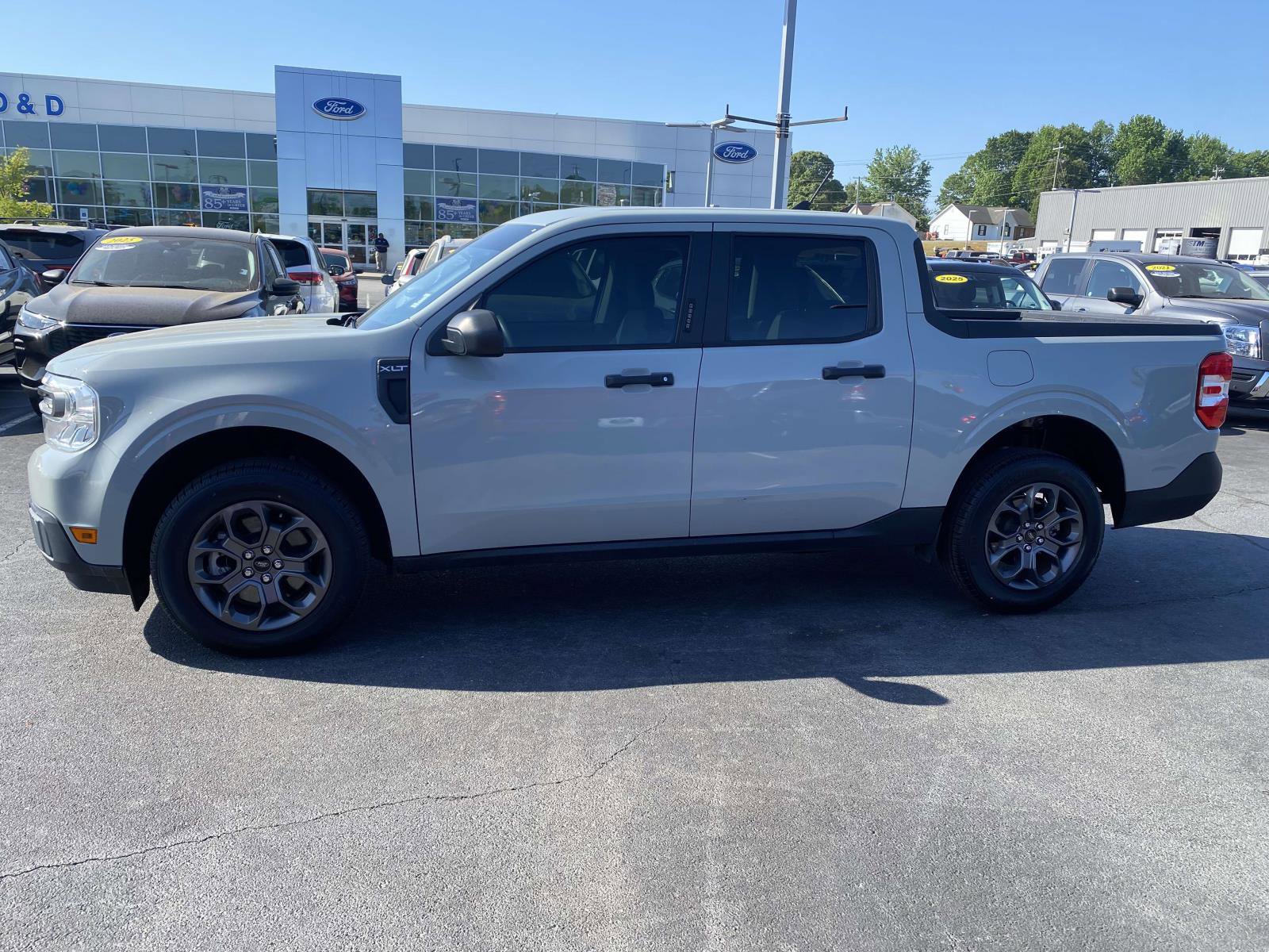 Certified 2023 Ford Maverick XLT w/ Equipment Group 300A Standard AWD/4WD image 4