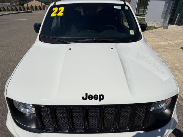 Used 2022 Jeep Renegade Altitude w/ Convenience Group AWD/4WD image 6