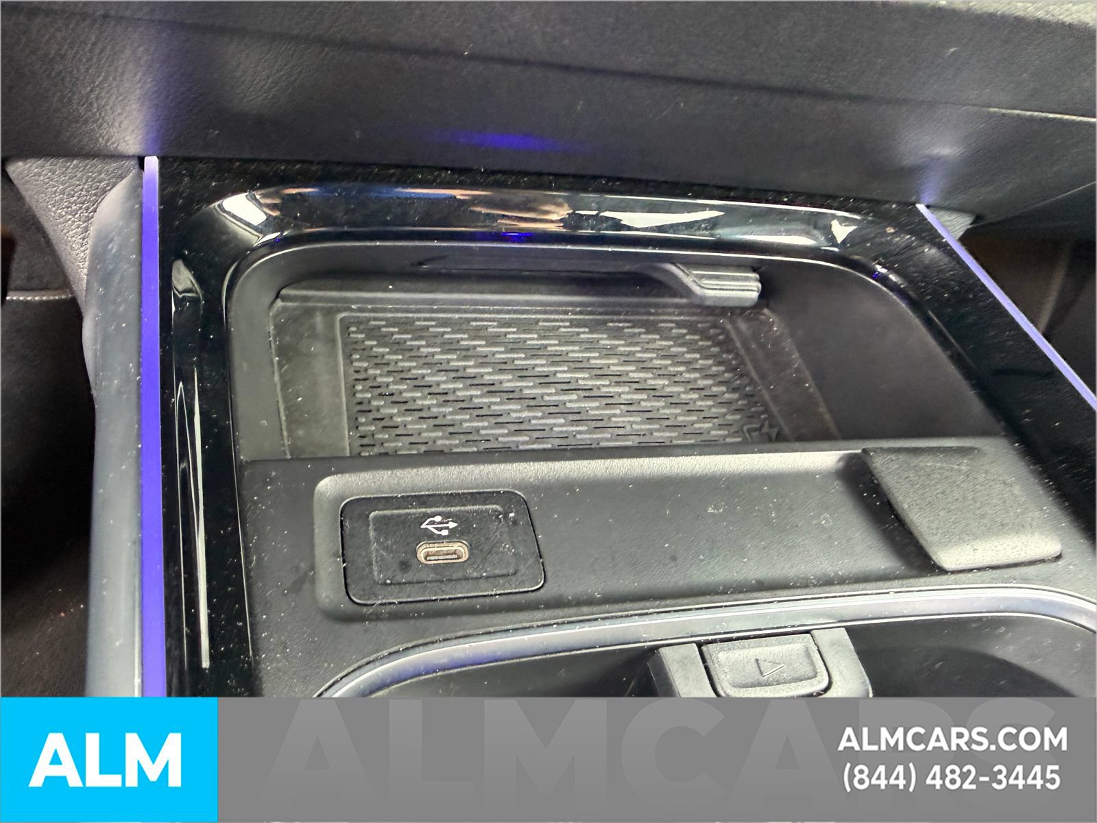 Used 2025 Mercedes-Benz GLB 250 image 17