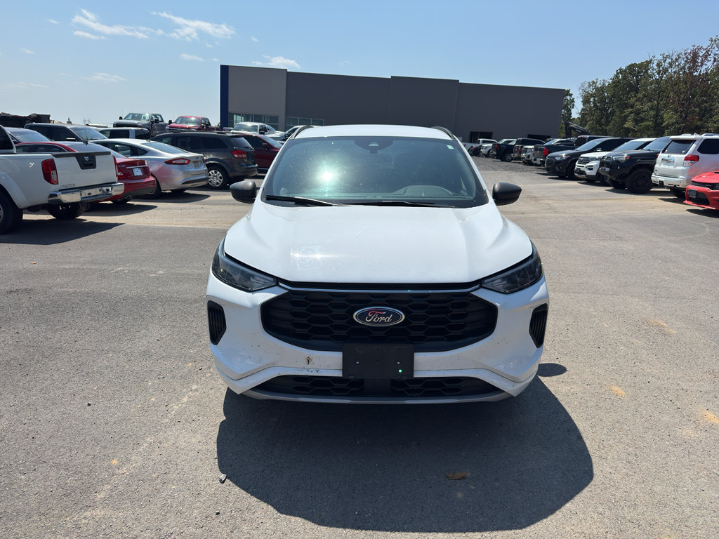 Certified 2023 Ford Escape ST-Line w/ Equipment Group 301A FWD image 2