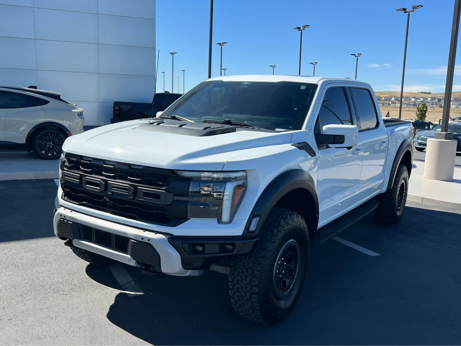 Certified 2025 Ford F150 Raptor AWD/4WD image 2