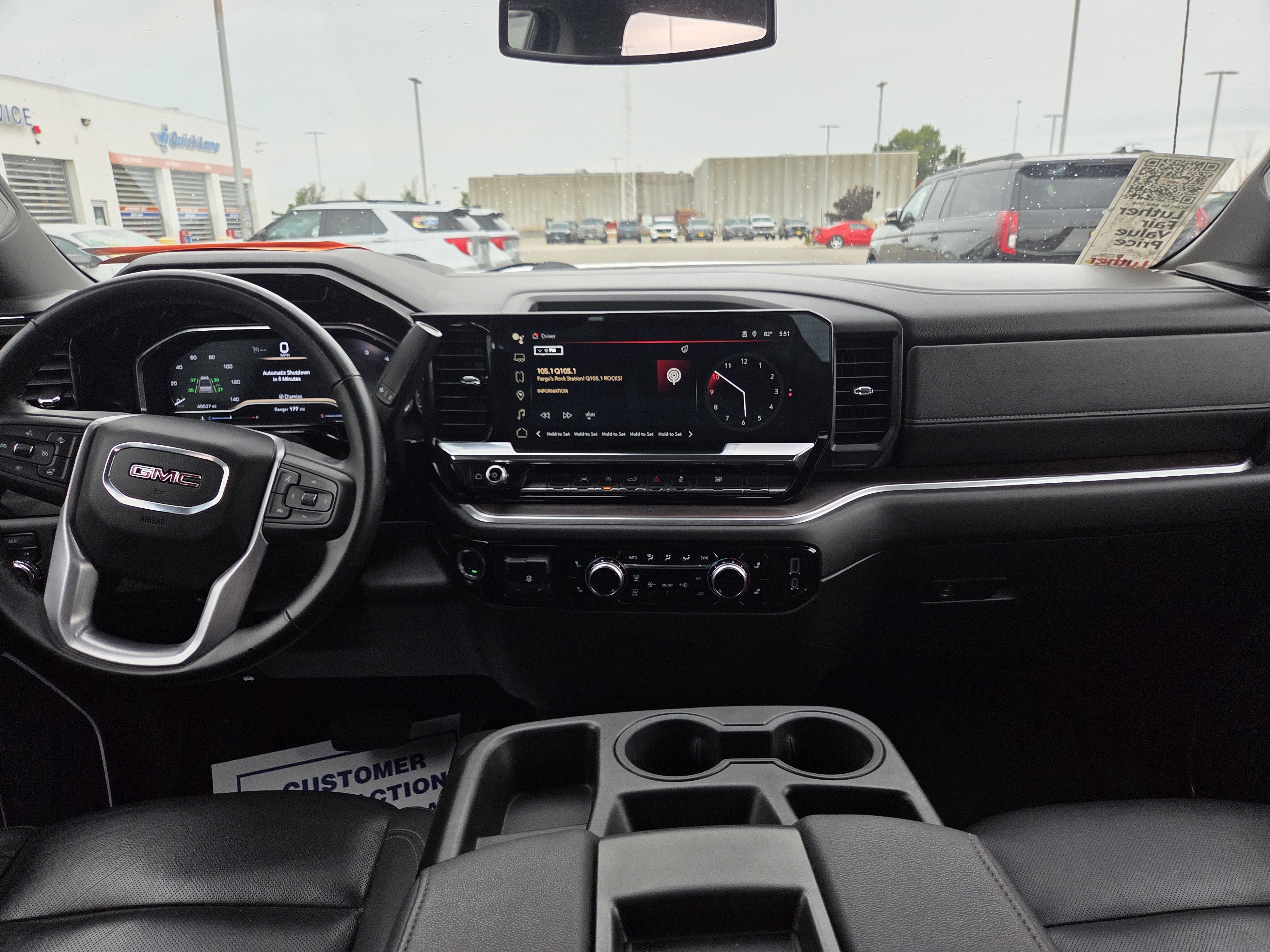 Used 2025 GMC Sierra 1500 SLT AWD/4WD image 13