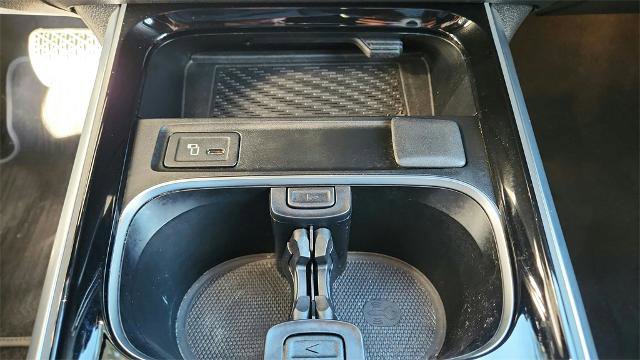 Used 2023 Mercedes-Benz EQB 250+ image 18