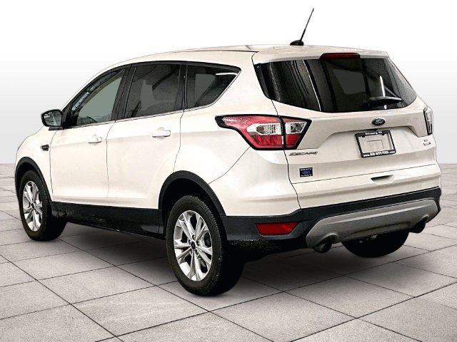 Certified 2017 Ford Escape SE AWD/4WD image 10