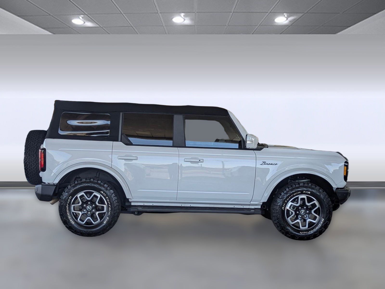 Certified 2022 Ford Bronco Outer Banks image 6