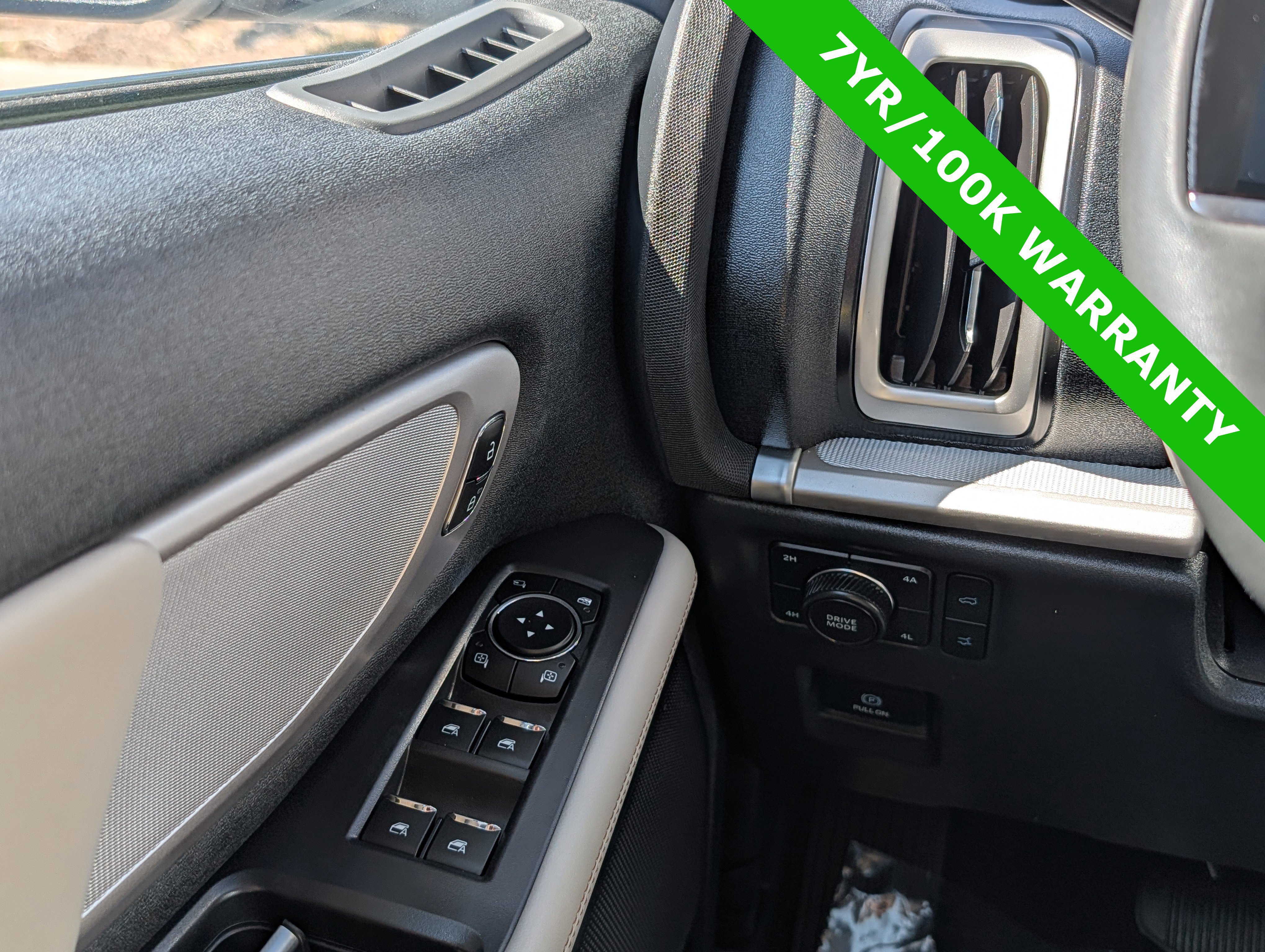 Certified 2025 Ford Expedition Max Active AWD/4WD image 28