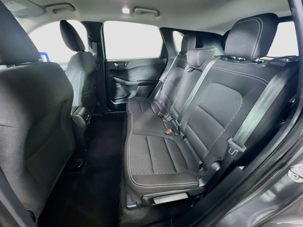 Certified 2025 Ford Escape Active AWD/4WD image 21