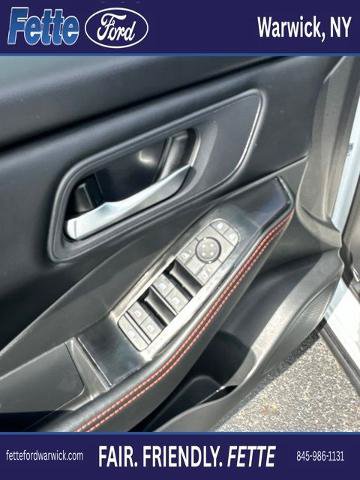 Used 2025 Nissan Rogue SV AWD/4WD image 21