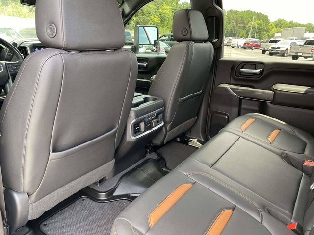 Used 2022 GMC Sierra 2500 AT4 w/ AT4 Preferred Package AWD/4WD image 16