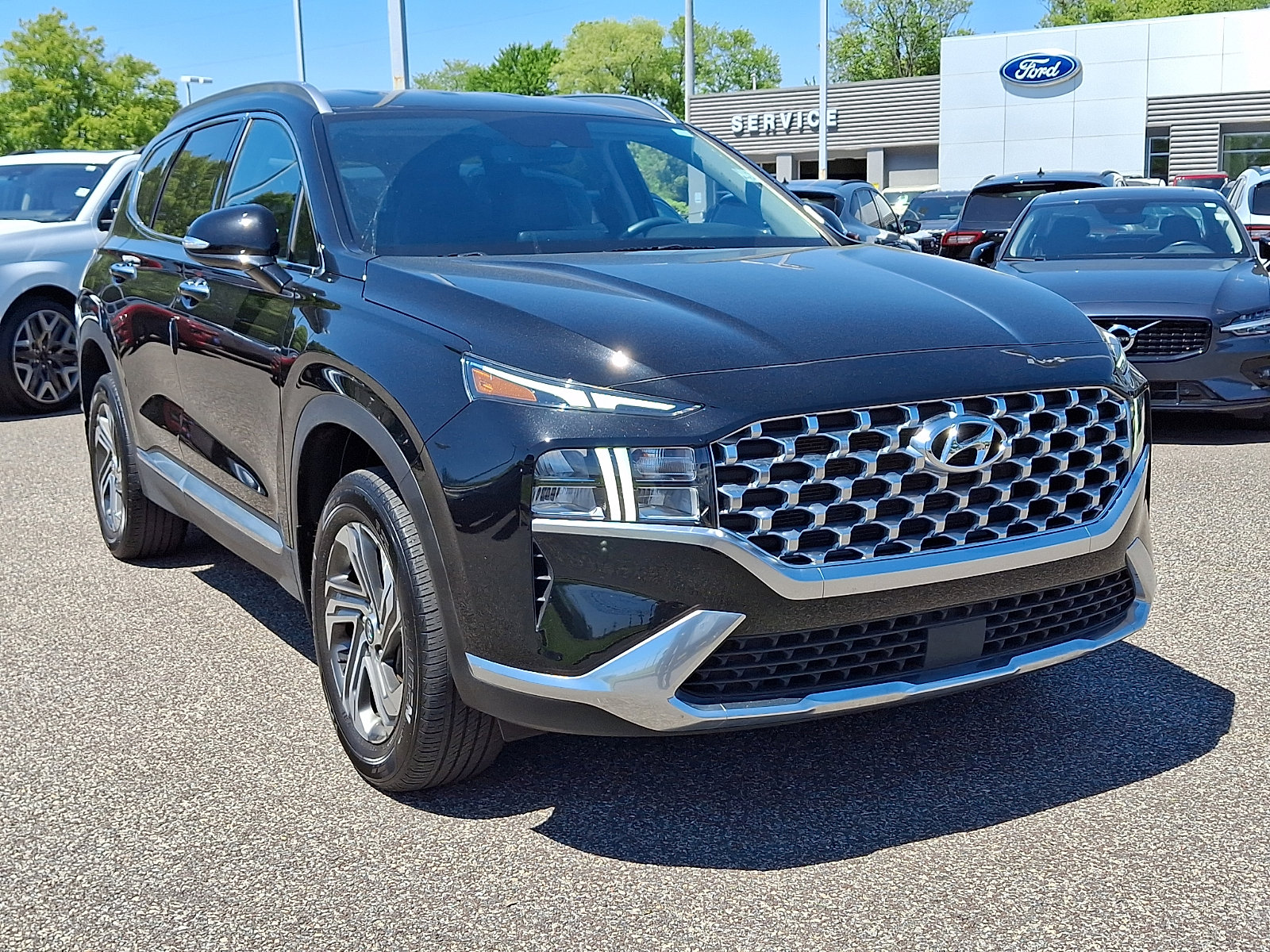 Used 2021 Hyundai Santa Fe SEL w/ Convenience Package AWD/4WD image 2