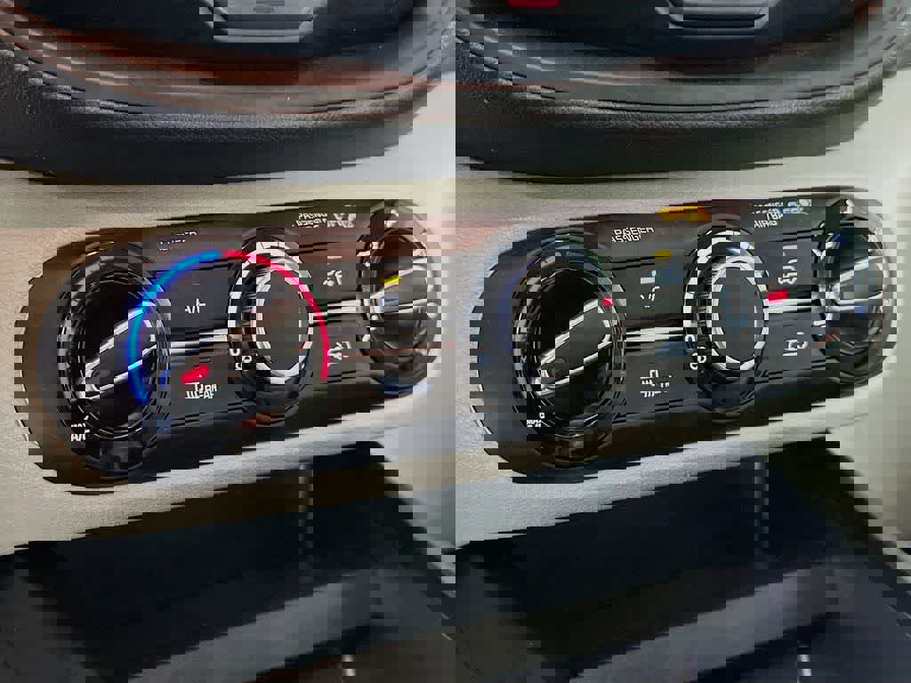 Used 2023 Kia Soul LX image 20