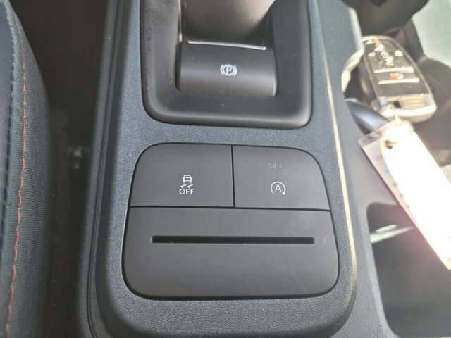 Certified 2025 Ford Maverick Lariat w/ 4K Tow Package AWD/4WD image 25