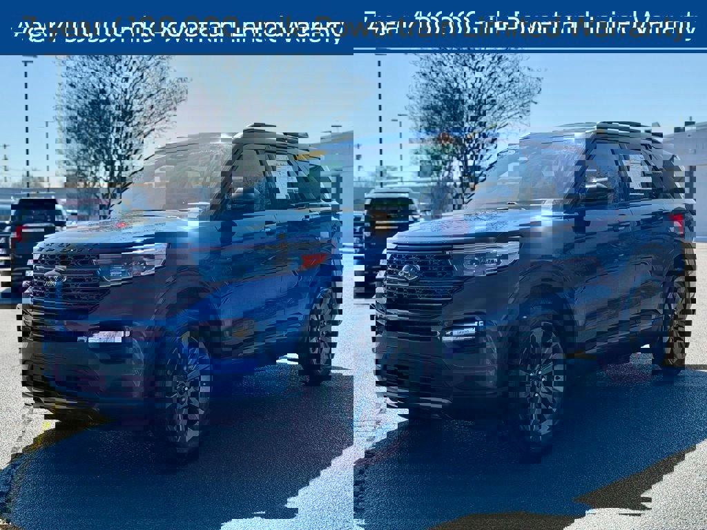 Certified 2022 Ford Explorer XLT w/ Equipment Group 202A image 7