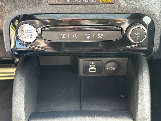 Certified 2024 Ford Escape ST-Line w/ Tech Pack #1 AWD/4WD image 33