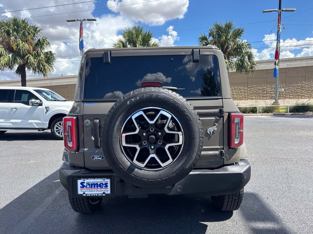 Certified 2026 Ford Bronco Outer Banks AWD/4WD image 4